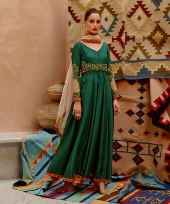 Emerald green anarkali set 3