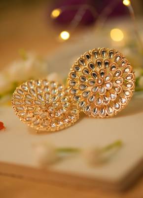 Contemporary Kundan Big Round Stud Earrings 1