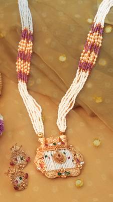 Gold-Plated White Pearl Necklace Set for Festive Elegance 1