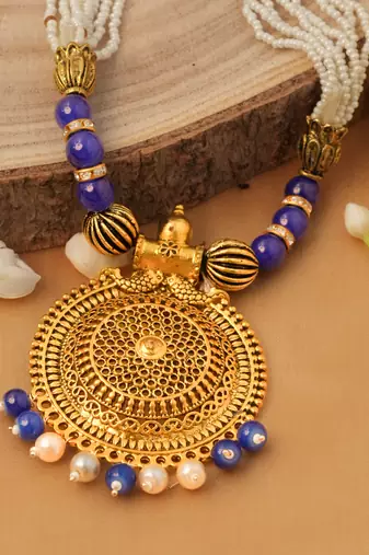 Gold Plated Pendant Necklace Set with White Pearls and Blue Bead