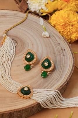 White Pearl Choker Set with Green Drop Pendant 3