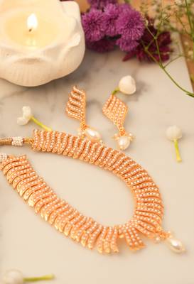Gold-Plated White Pearl Choker Necklace Set 2