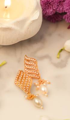 Gold-Plated White Pearl Choker Necklace Set 3