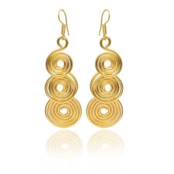Gold plated handcrafted dangle earring 2