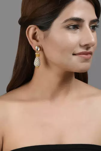 Handmade gold plated kundan & pearl drop earrings