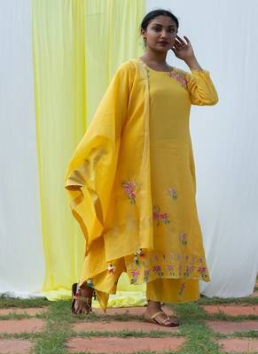 Titli - yellow suit set 4