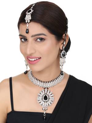 Brass Black Jewelry Set - Bold and Beautiful Ensemble 1