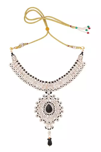 Brass Black Jewelry Set - Bold and Beautiful Ensemble
