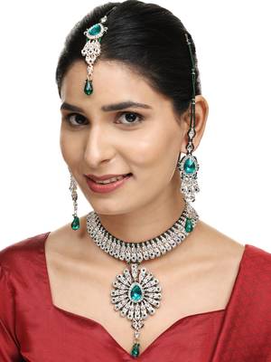 Brass Green Jewelry Set - Nature's Elegance 1