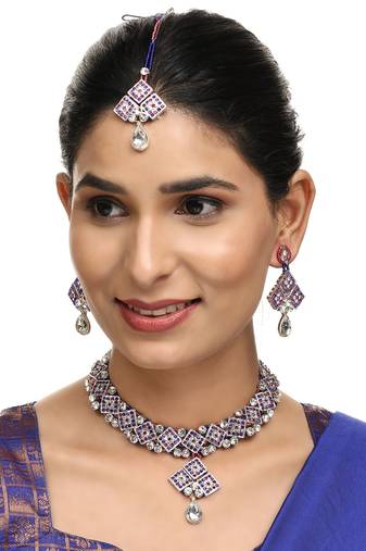 Brass Multi-Color Jewelry Set - A Symphony of Elegance