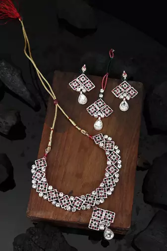 Brass Multi-Color Jewelry Set - A Vibrant Symphony