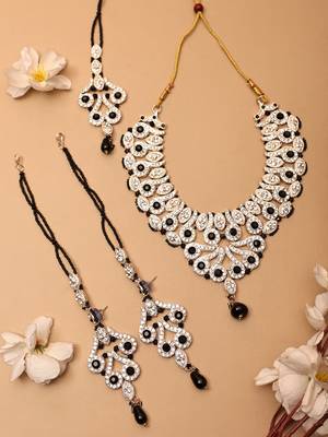 Brass Black Jewelry Set - Elegance in Ebony Beauty 2