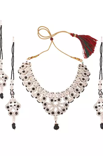 Brass Black Jewelry Set - Elegance in Ebony Beauty