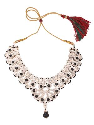 Brass Black Jewelry Set - Elegance in Ebony Beauty 4