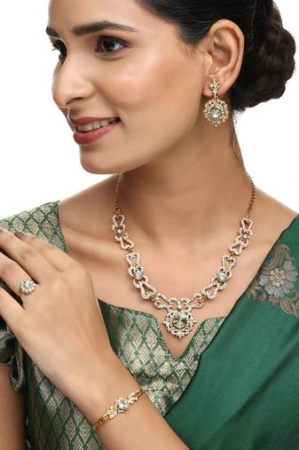 Pure Elegance: Brass White Jewelry Set