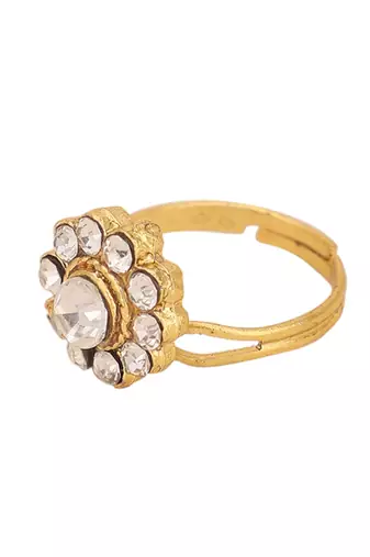 Pure Elegance: Brass White Jewelry Set