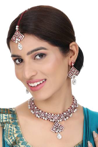 Brass Maroon Jewelry Set - Elegance in Rich Maroon Hues
