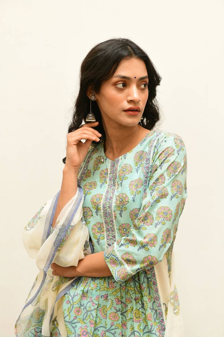 Aaravi sea green suit set