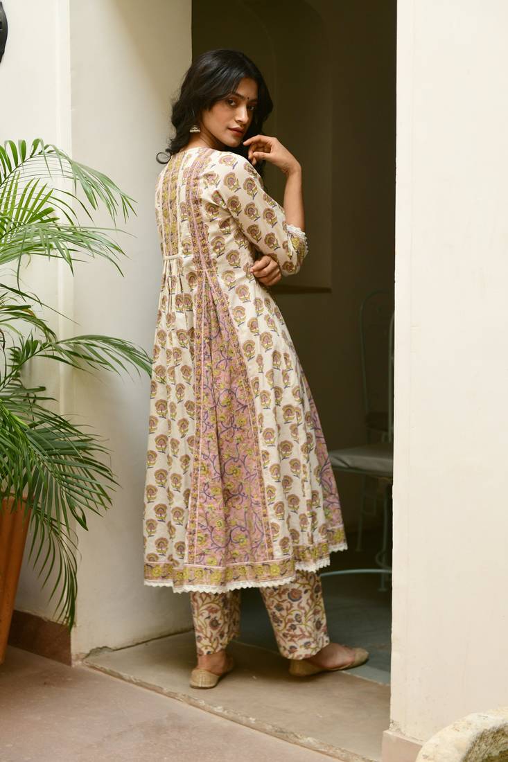 Aaravi beige suit set