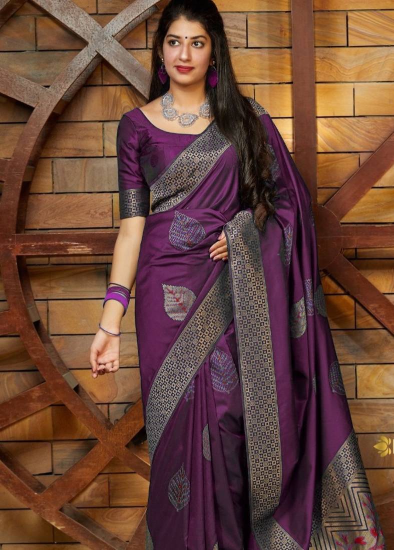 PURPLE WOVEN KANJIVARAM SILK SAREE WITH BLOUSE PIECE