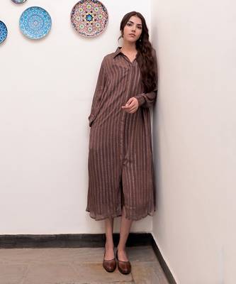 Gulkand zari textured shirt dress 3