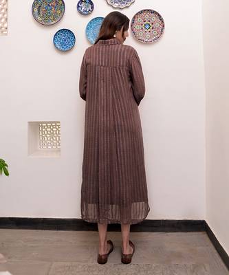 Gulkand zari textured shirt dress 4