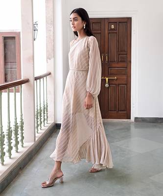 Suhani dress 3