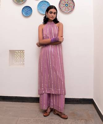 Gulabi nagri  zari textured kurta set 1