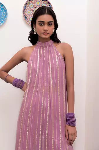 Gulabi nagri  zari textured kurta set