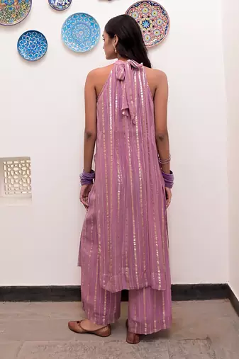 Gulabi nagri  zari textured kurta set