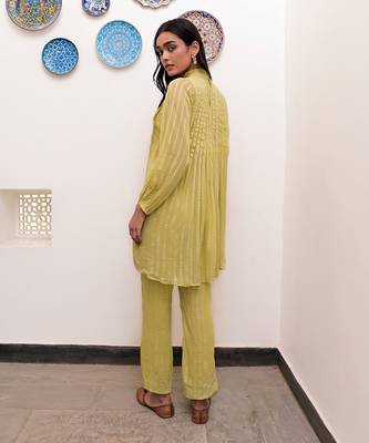 Pistavi zari textured kurti set 5