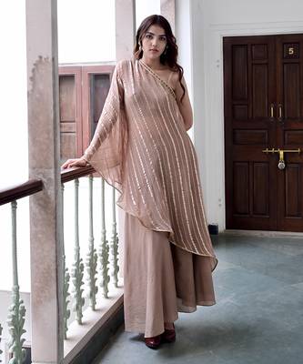 Sunehri zari textured kurta set 1