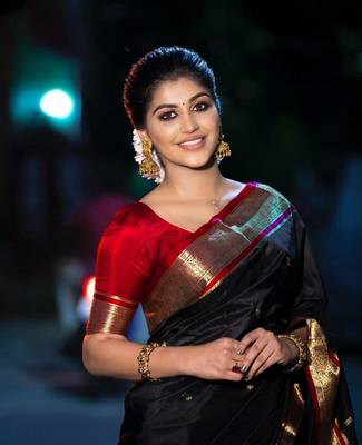 BLACK WOVEN Faux Faux Kanjivaram SILK SAREE WITH BLOUSE PIECE 1