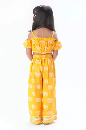 Trunk tales girls yellow co-ord set