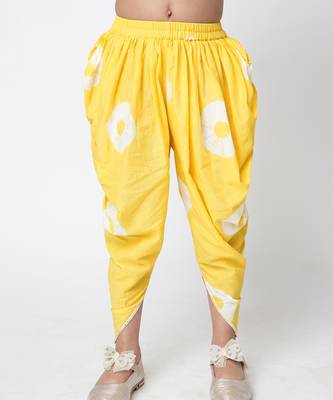 Khoochi poochi girls orange kurta with dhoti 5