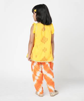 Khoochi poochi girls yellow kurta with dhoti 3
