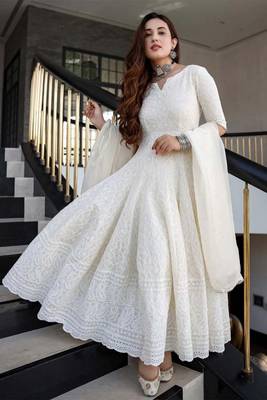 White Anarkali Kurti With Dupatta Set 1