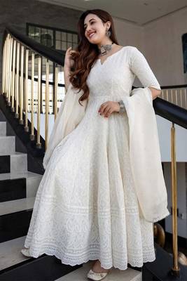 White Anarkali Kurti With Dupatta Set 3