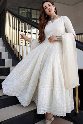 White Anarkali Kurti With Dupatta Set 5