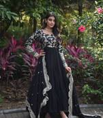 Elegant Black Anarkali Gown And Dupatta Set