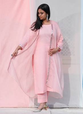 Cape Suit - Baby Pink Suit Set 2