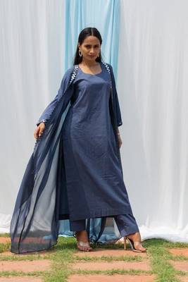 Cape Suit - Dark Grey Suit Set 2