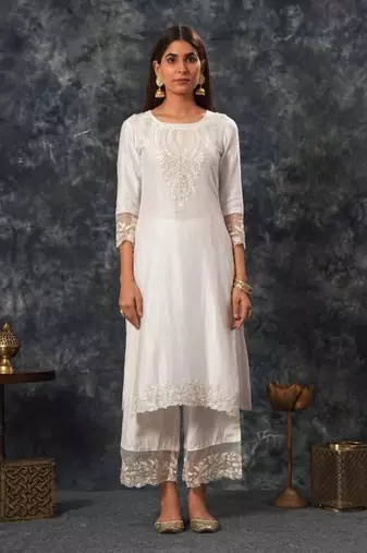 Harshita - Ivory Suit Set
