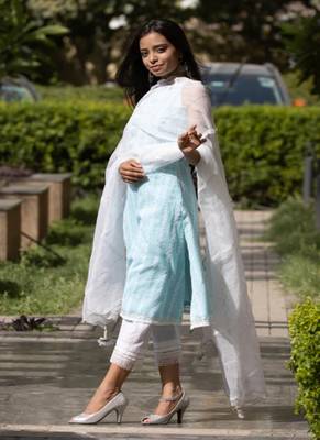 Kesar - Blue Sleeveless Suit Set 3
