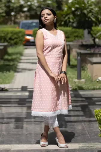 Kesar - Peach Sleeveless Suit Set