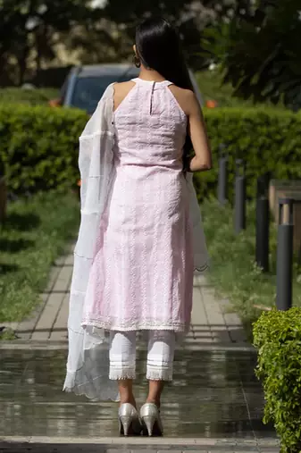 Kesar - Pink Sleeveless Suit Set