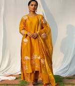 Lotus - Yellow Suit Set