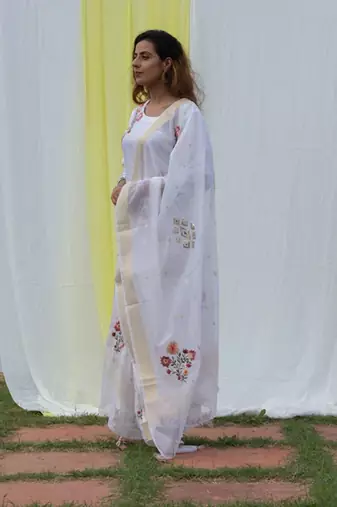 Parineeta - Ivory Suit Set