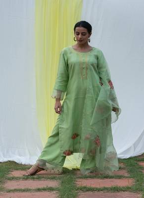Radhika - Green Suit Set 1