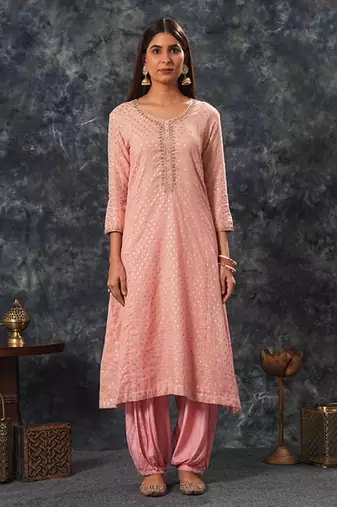 Rajnandini - Pink Suit set